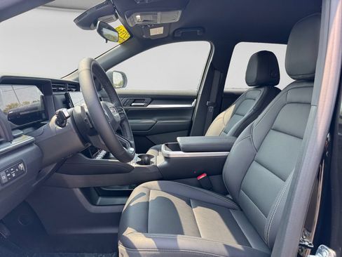 New 2027 GMC Terrain Elevation w/ Elevation Premium Package AWD/4WD image 14