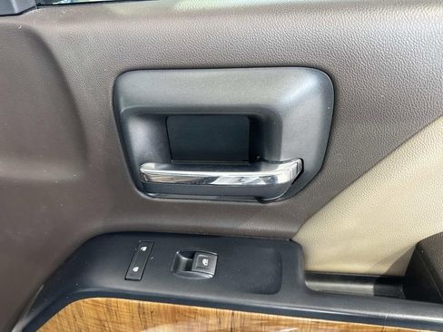 Used 2018 GMC Sierra 1500 SLT w/ Texas SLT Premium Package RWD image 16