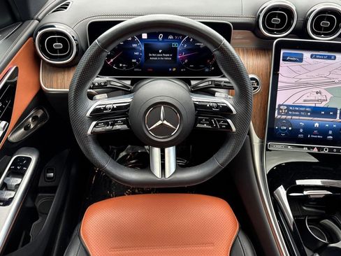 Certified 2023 Mercedes-Benz GLC 300 4MATIC image 29