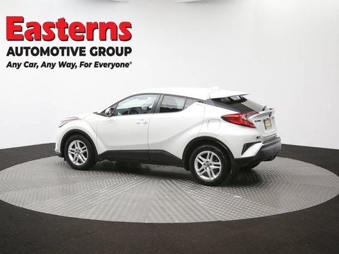 Used 2021 Toyota C-HR LE FWD image 61