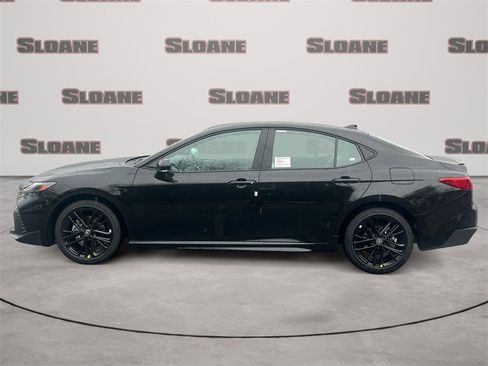 New 2026 Toyota Camry SE image 2