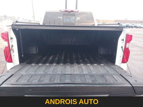 Certified 2021 Chevrolet Silverado 1500 High Country w/ Technology Package image 23