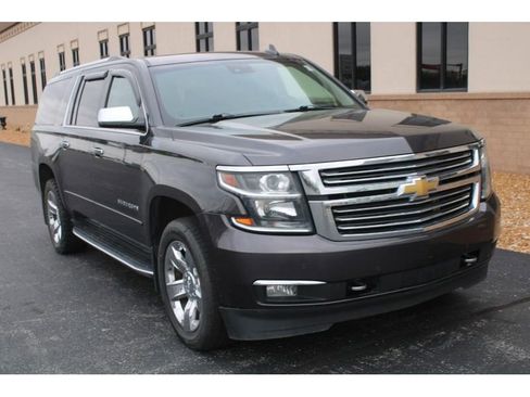 Used 2016 Chevrolet Suburban LTZ AWD/4WD image 2