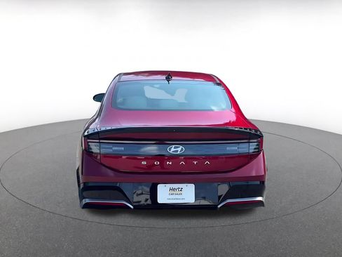 Used 2025 Hyundai Sonata SEL FWD image 11