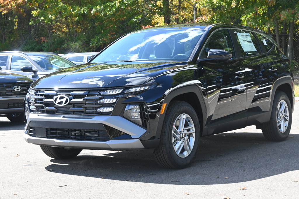 New 2026 Hyundai Tucson SE AWD/4WD image 2