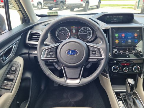 Used 2020 Subaru Forester Limited w/ Popular Package #3 AWD/4WD image 15
