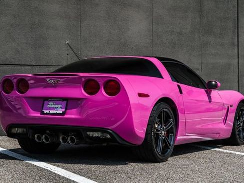 Used 2010 Chevrolet Corvette Coupe w/ 1LT image 39