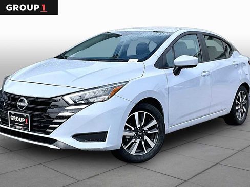 Certified 2025 Nissan Versa SV w/ Trunk Package FWD image 1