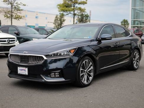 Used 2018 Kia Cadenza Technology FWD image 5