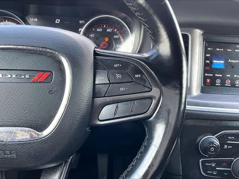Used 2022 Dodge Charger SXT RWD image 21