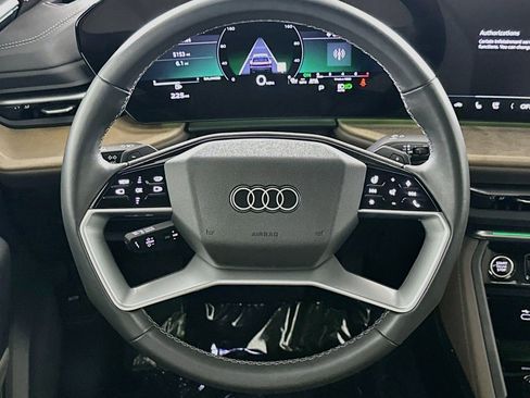 Used 2025 Audi Q5 Premium w/ Premium Plus AWD/4WD image 18