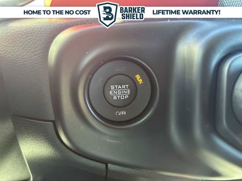 Used 2021 Jeep Wrangler Unlimited Rubicon AWD/4WD image 17