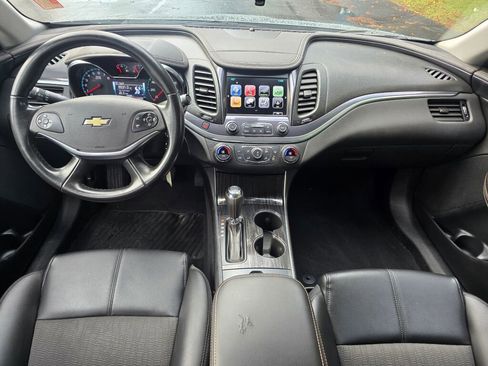 Used 2017 Chevrolet Impala LT image 14