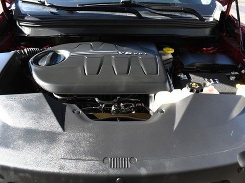 Used 2021 Jeep Cherokee Trailhawk w/ Comfort/Convenience Group image 29