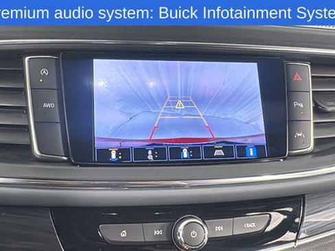 Used 2024 Buick Enclave Premium AWD/4WD image 29