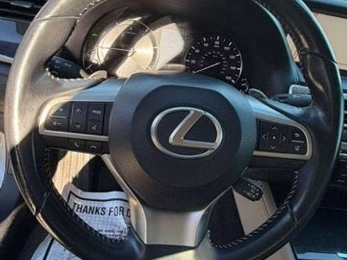Used 2016 Lexus GS 200t 200t image 10