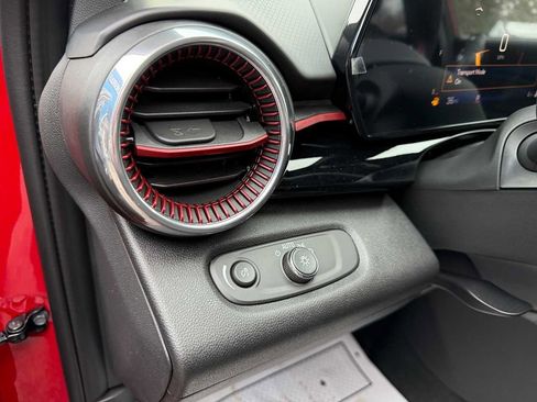 New 2026 Chevrolet Trax RS w/ Sunroof Package image 11