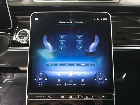Used 2022 Mercedes-Benz S 580 4MATIC Sedan image 18