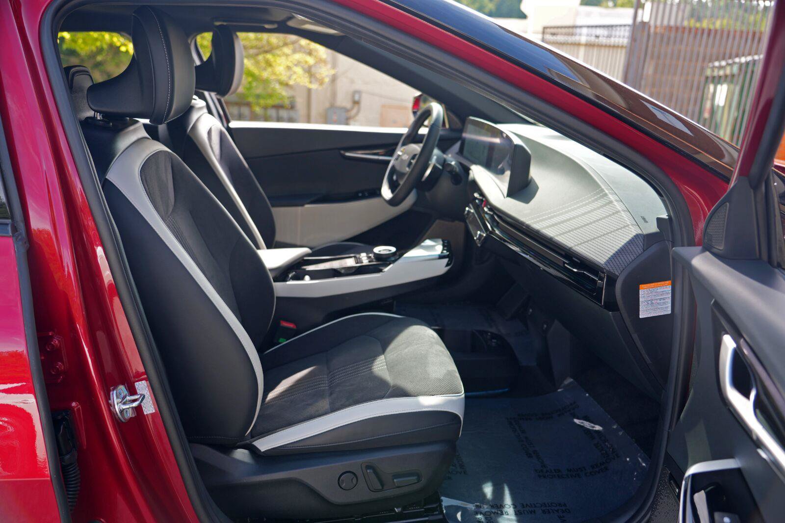 Used 2023 Kia EV6 GT-Line w/ GT-Line Suede Seat Package RWD image 16