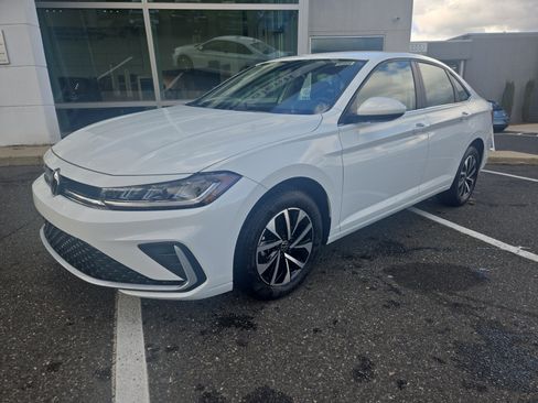 New 2025 Volkswagen Jetta S image 2
