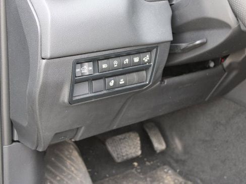 Used 2023 Toyota Tundra Limited image 25