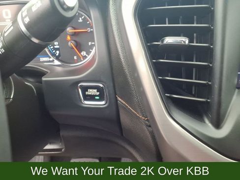 Used 2023 GMC Acadia AT4 w/ Technology Package image 19