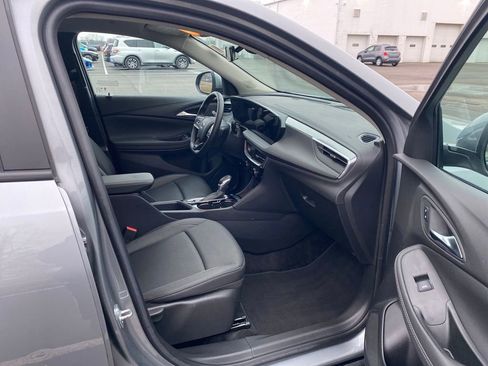 Used 2024 Buick Encore GX Sport Touring image 12