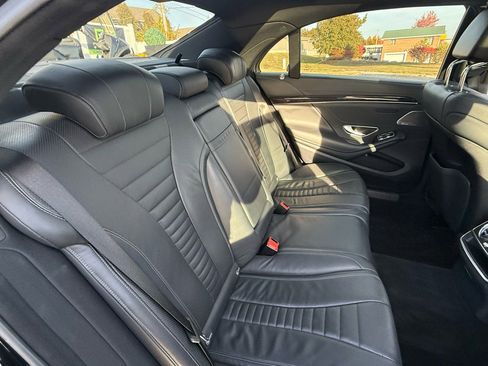 Used 2016 Mercedes-Benz S 550 Sedan image 38