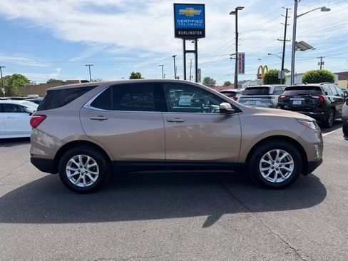 Used 2019 Chevrolet Equinox LT FWD image 9
