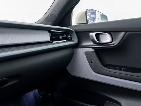Used 2024 Polestar Polestar 2 AWD/4WD image 28