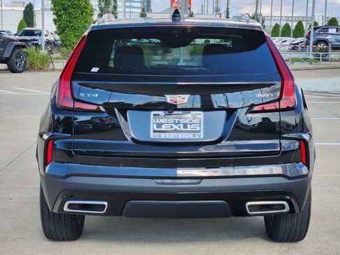 Used 2024 Cadillac XT4 Premium Luxury w/ Technology Package FWD image 6