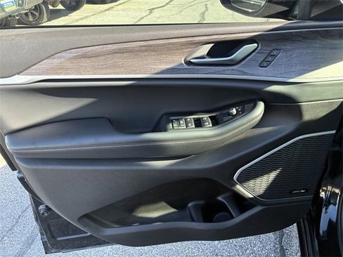 Used 2021 Jeep Grand Cherokee L Limited w/ MOPAR Finishing Package image 21