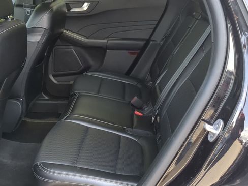 Used 2024 Ford Escape Platinum AWD/4WD image 19