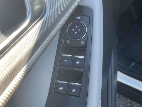New 2026 Ford Explorer Active w/ Active Comfort Package RWD image 16