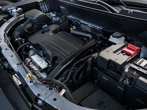 New 2026 GMC Terrain AT4 w/ Convenience Package III image 7