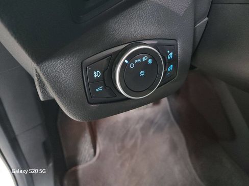 Used 2018 Ford Escape SE image 27