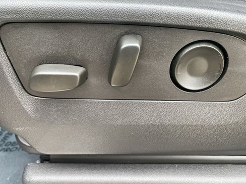 Used 2023 GMC Sierra 1500 Elevation image 8