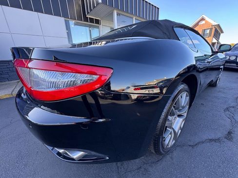 Used 2012 Maserati GranTurismo Convertible RWD image 18
