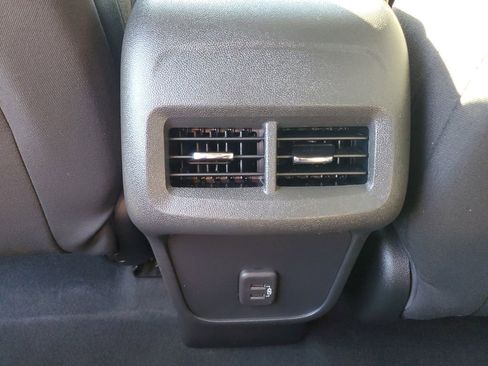 Used 2023 Chevrolet Equinox LS w/ Sport Edition image 11