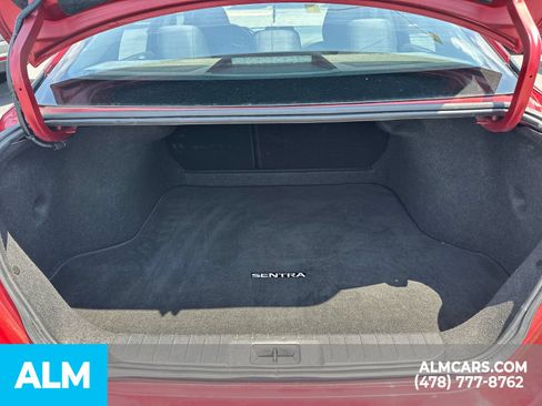 Used 2024 Nissan Sentra SV FWD image 21