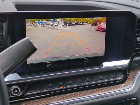 Used 2025 Chevrolet Silverado 1500 LT image 20