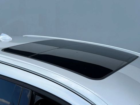 Used 2016 Volvo XC60 T5 Premier w/ Proximity Package image 33