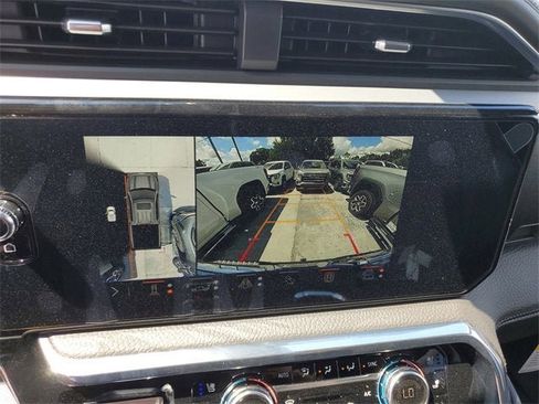 New 2026 GMC Sierra 1500 Denali w/ Denali Reserve Package image 23