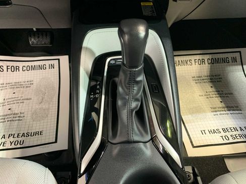 Certified 2024 Toyota Corolla SE w/ SE Package image 6