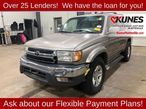 Used 2002 Toyota 4Runner SR5 image 3