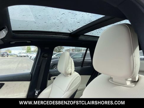 Used 2026 Mercedes-Benz GLC 300 4MATIC image 22