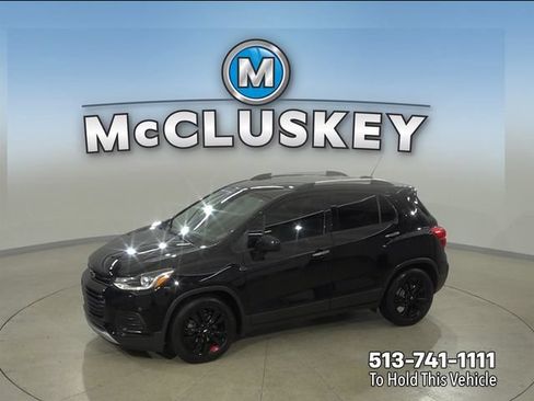 Certified 2019 Chevrolet Trax LT w/ Sun & Sound Package FWD image 1