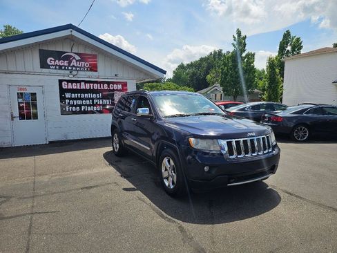 Used 2013 Jeep Grand Cherokee Overland AWD/4WD image 23