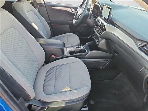 Used 2020 Ford Escape SE FWD image 25