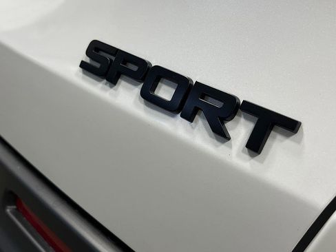 New 2026 Honda HR-V Sport image 7
